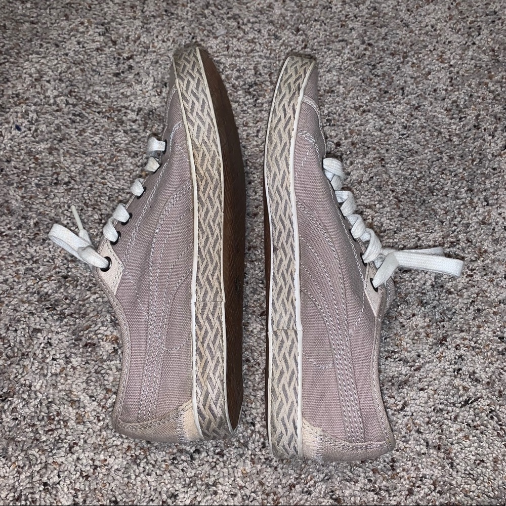 Puma SportLifestyle Canvas Shoe - Picture 3 of 6